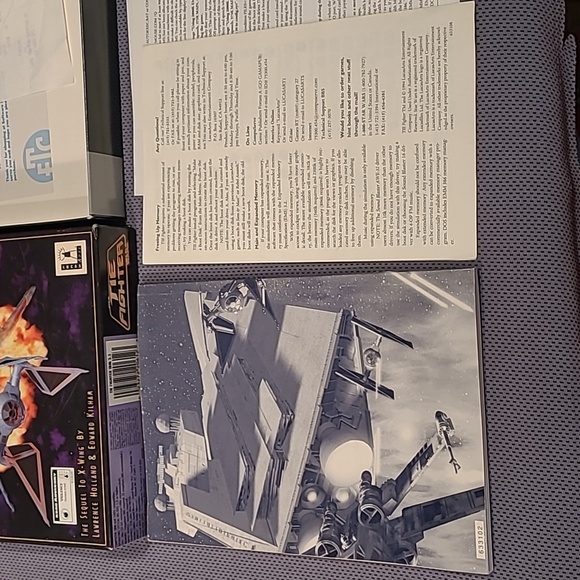 1994 Star Wars The Tie Fighter Computer Game 3.5" 1.44 MB Disks - Picture 6 of 15